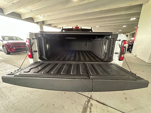 Used 2021 RAM 1500 Laramie AWD/4WD image 51