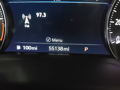 Used 2021 Buick Envision Essence w/ Technology Package I image 24