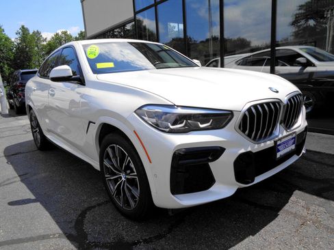 Used 2023 BMW X6 xDrive40i image 3