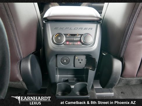 Used 2026 Ford Explorer Platinum RWD image 26