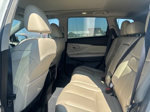 Used 2023 Nissan Murano SL AWD/4WD image 10