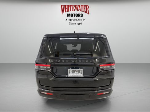 Used 2024 Jeep Grand Wagoneer Series II Obsidian w/ Quick Order Packagew 28T AWD/4WD image 3