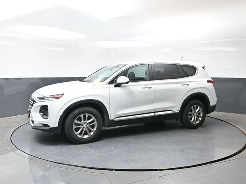 Used 2020 Hyundai Santa Fe SE FWD image 10