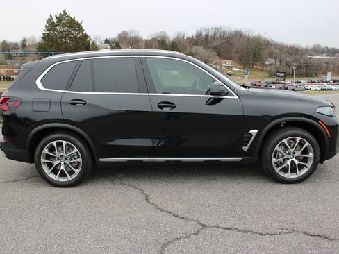 New 2026 BMW X5 xDrive40i w/ Executive Package image 9