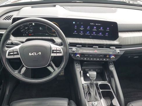 Certified 2024 Kia Telluride SX Prestige image 11