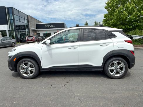 Used 2023 Hyundai Kona SEL AWD/4WD image 10