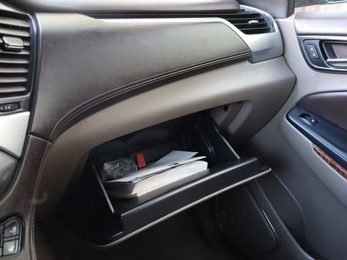 Used 2015 Chevrolet Tahoe LTZ image 39