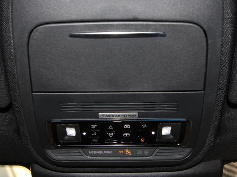 New 2026 Lincoln Navigator Reserve AWD/4WD image 17