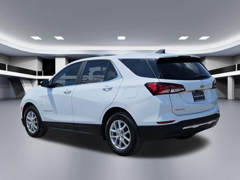Used 2024 Chevrolet Equinox LT FWD image 4