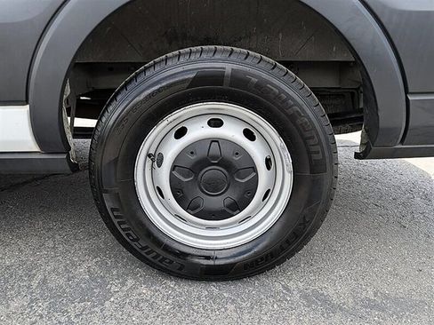 Used 2018 Ford Transit 350 XL RWD image 14
