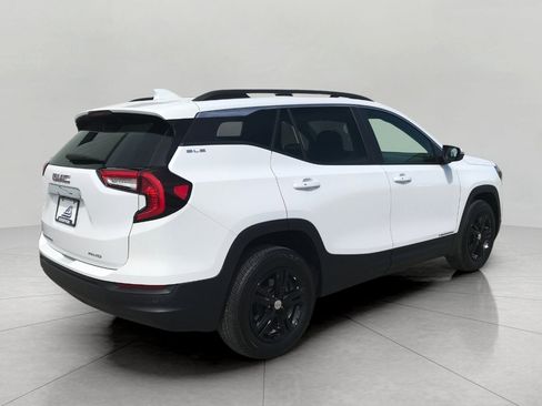 Certified 2024 GMC Terrain SLE w/ Driver Convenience Package AWD/4WD image 6