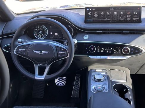 Used 2025 Genesis GV70 3.5T Sport w/ Sport Advanced Package image 19