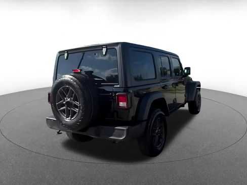 Used 2025 Jeep Wrangler Unlimited Sport AWD/4WD image 11