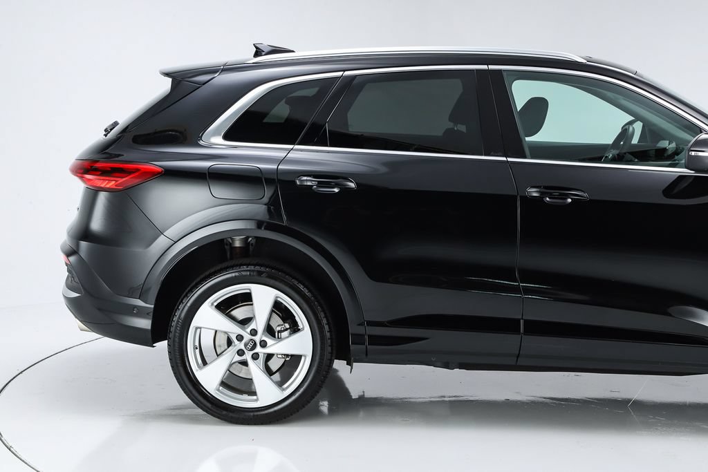 Used 2025 Audi Q5 Premium Plus w/ Premium Plus AWD/4WD image 57