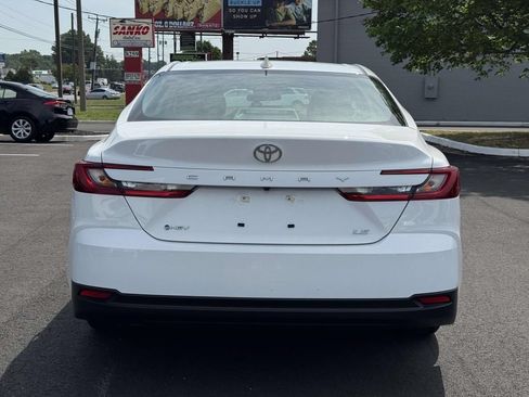 Used 2026 Toyota Camry LE FWD image 23