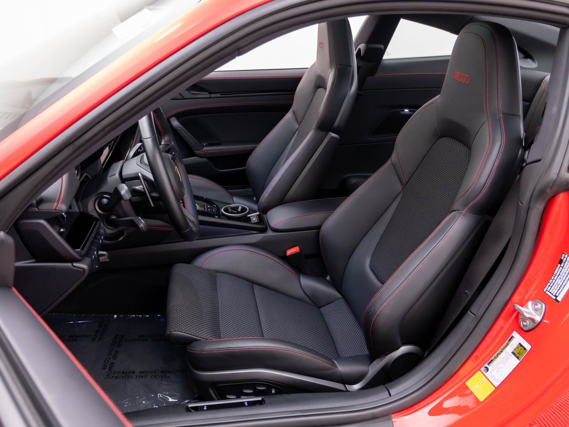 Used 2024 Porsche 911 Carrera T RWD image 5