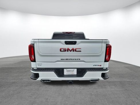 Used 2025 GMC Sierra 1500 AT4 w/ AT4 Premium Package image 7