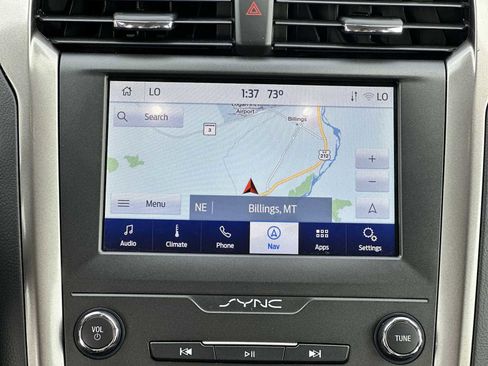 Used 2019 Ford Fusion SE image 18