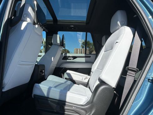 New 2026 Chevrolet Tahoe Premier AWD/4WD image 14