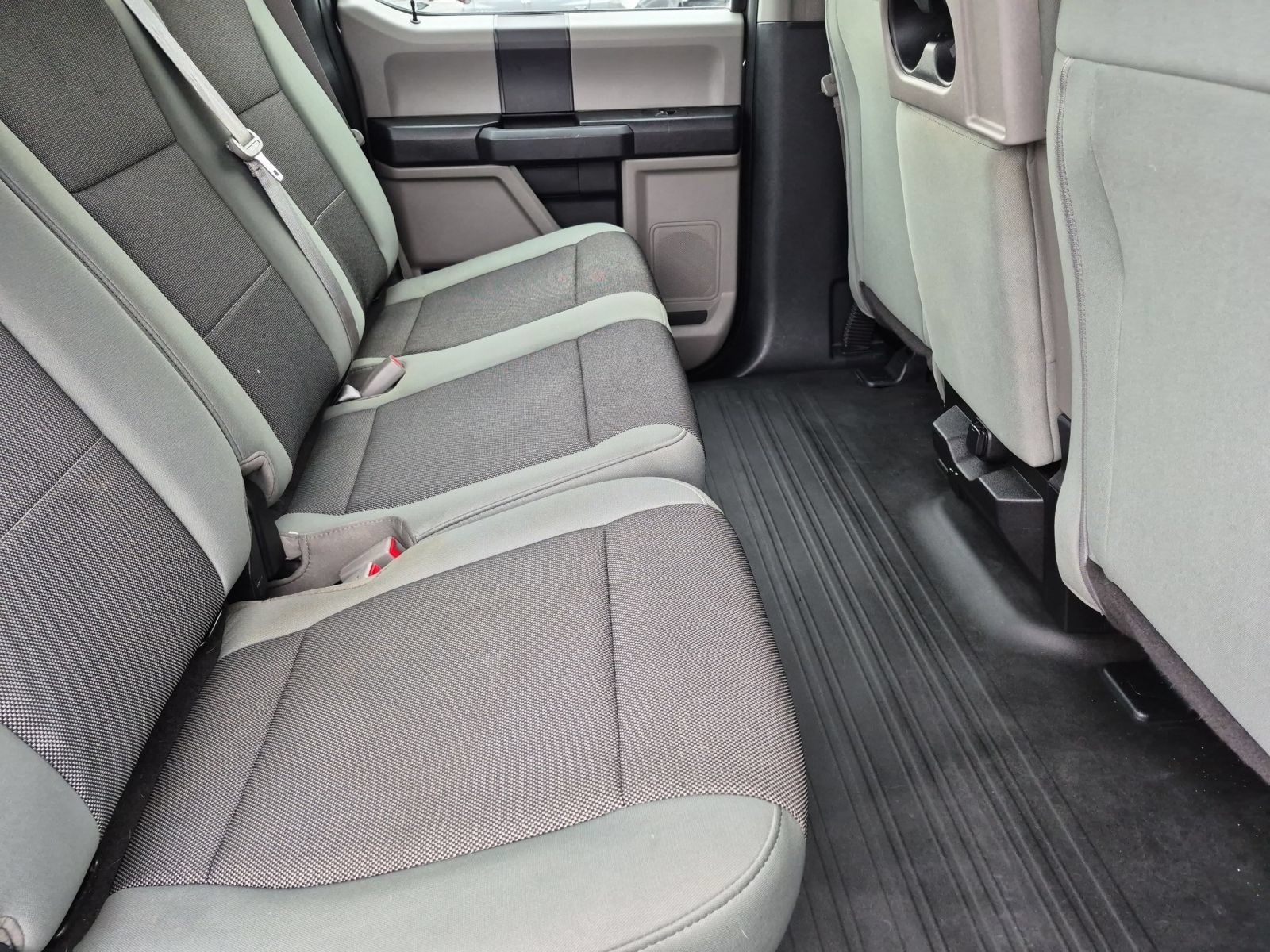 Used 2019 Ford F150 XL w/ Equipment Group 101A Mid AWD/4WD image 29