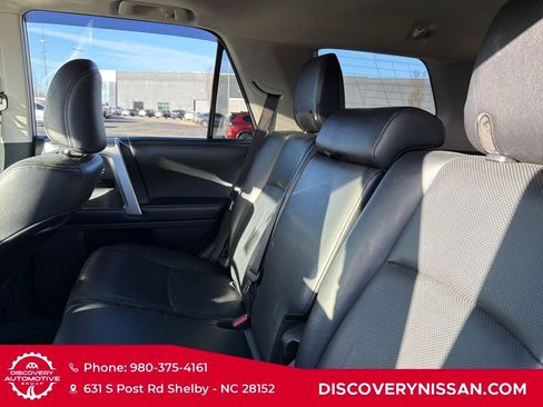 Used 2015 Toyota 4Runner Limited image 29