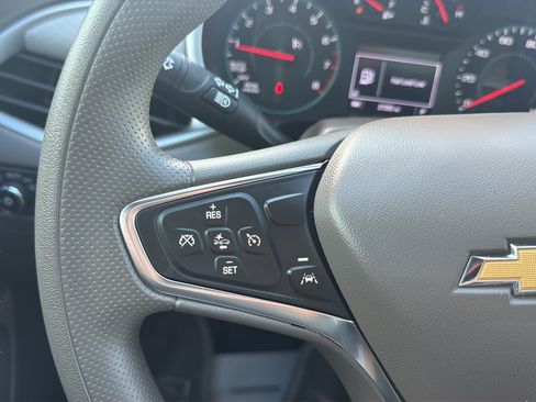 Used 2023 Chevrolet Malibu LS FWD image 19