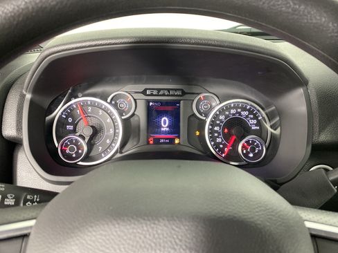 New 2026 RAM 2500 Tradesman AWD/4WD image 31