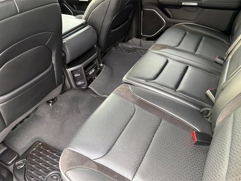 Used 2023 RAM 1500 Laramie image 13