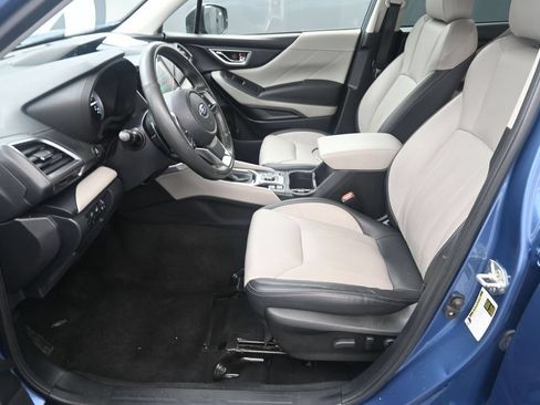 Used 2023 Subaru Forester Limited AWD/4WD image 18