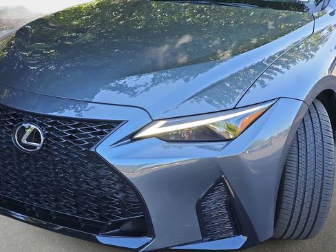 Certified 2025 Lexus IS 300 F Sport w/ Accessory Package 2 AWD/4WD image 33