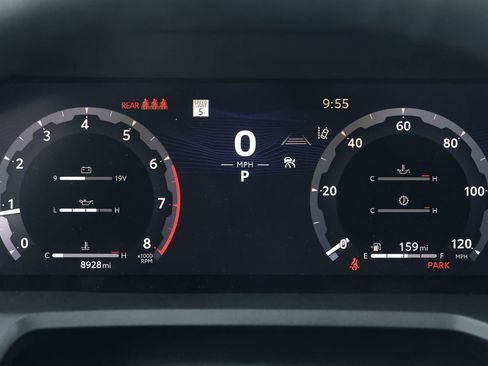 Used 2025 Toyota Tacoma TRD Sport w/ TRD Sport Upgrade Package image 18