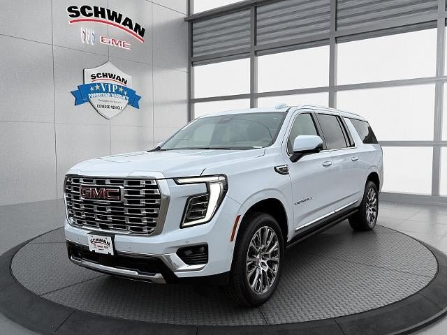 Used 2026 GMC Yukon XL Denali w/ Denali Reserve Package AWD/4WD image 8