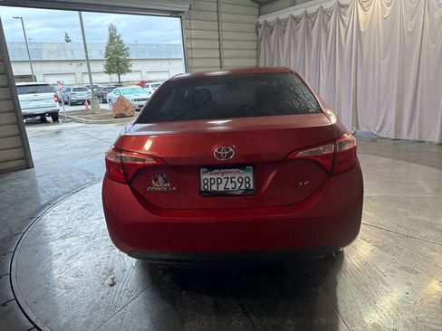 Used 2019 Toyota Corolla LE image 6