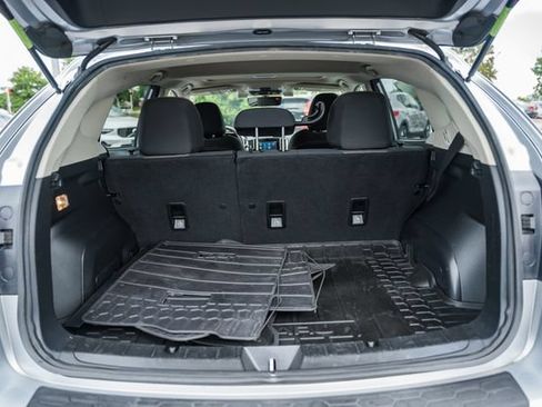 Used 2020 Subaru Crosstrek 2.0i Premium w/ Moonroof Package 1 AWD/4WD image 9