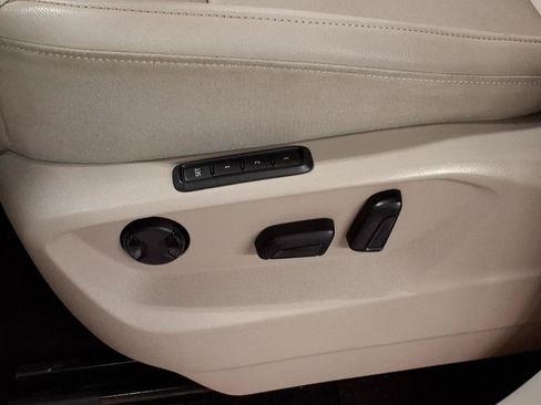 Used 2019 Volkswagen Atlas SEL AWD/4WD image 8