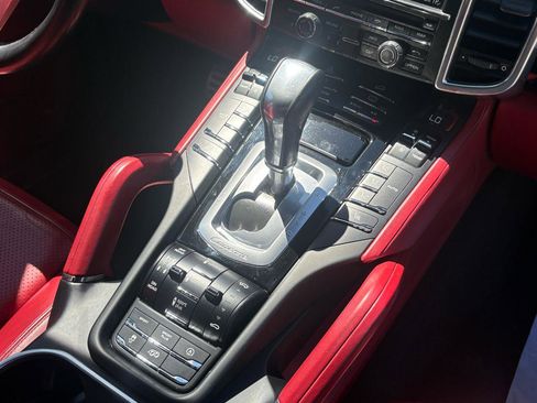Used 2016 Porsche Cayenne GTS AWD/4WD image 19