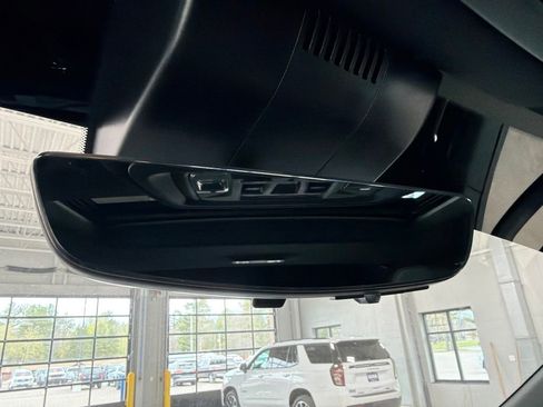 Used 2025 GMC Sierra 2500 AT4 w/ AT4 Premium Plus Package AWD/4WD image 51