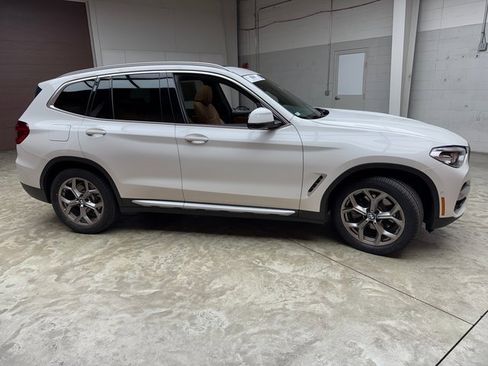 Used 2020 BMW X3 xDrive30i w/ Premium Package image 6