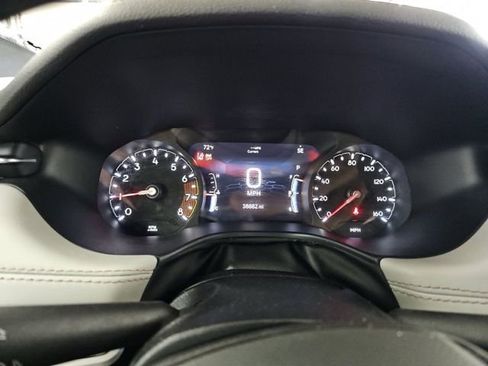 Used 2025 Jeep Compass Limited image 14