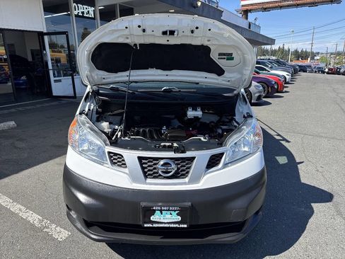 Used 2015 Nissan NV200 S w/ Cruise Control Package FWD image 11