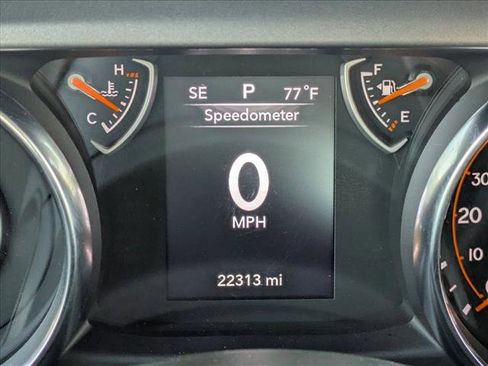 Used 2023 Jeep Wrangler Sport image 10