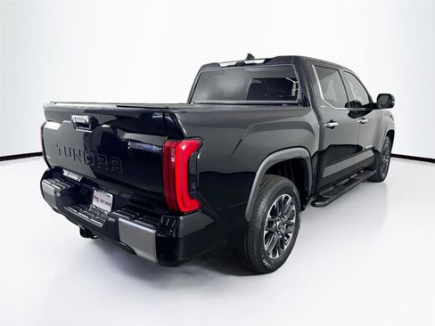 Used 2023 Toyota Tundra Limited w/ Power Package image 12