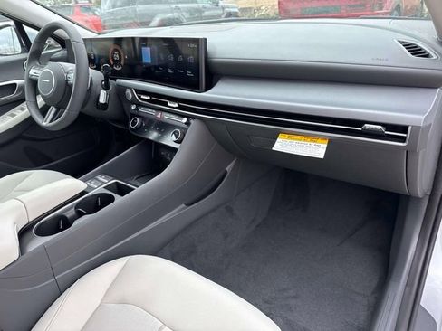 New 2026 Hyundai Sonata SEL image 17