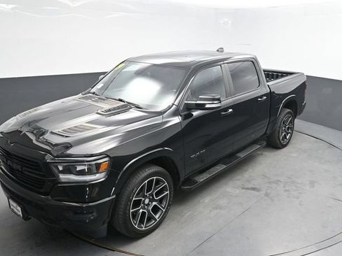 Used 2019 RAM 1500 Laramie AWD/4WD image 35