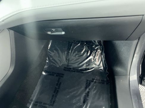 Used 2023 Toyota Highlander LE image 35