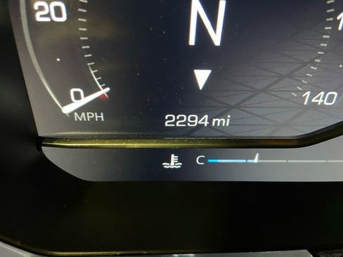 Used 2024 GMC Sierra 1500 SLE w/ Preferred Package image 18