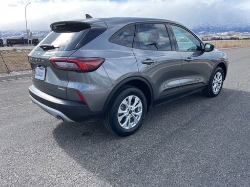 Used 2025 Ford Escape Active image 3