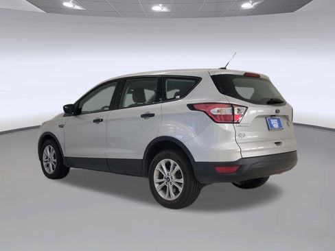 Used 2018 Ford Escape S FWD image 3