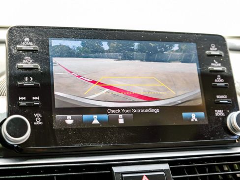 Used 2018 Honda Accord EX-L image 24
