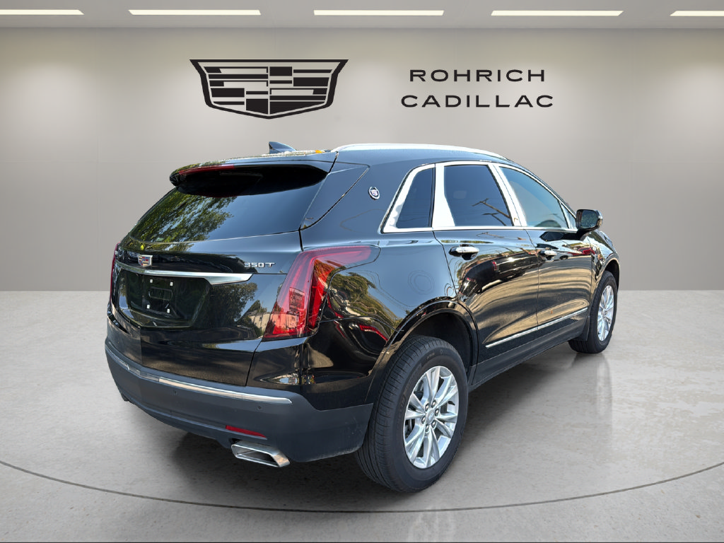 Certified 2025 Cadillac XT5 Luxury FWD image 5
